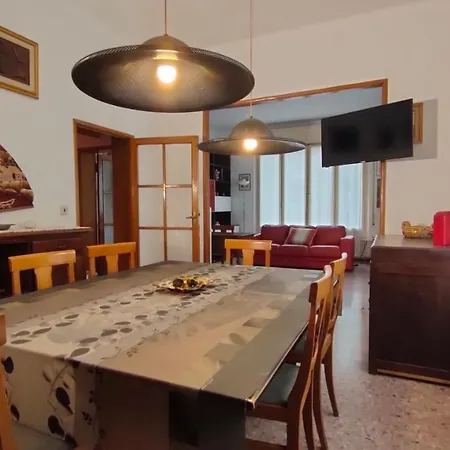 Apartment Diamondsapartment Centro-mare 150 Mq *